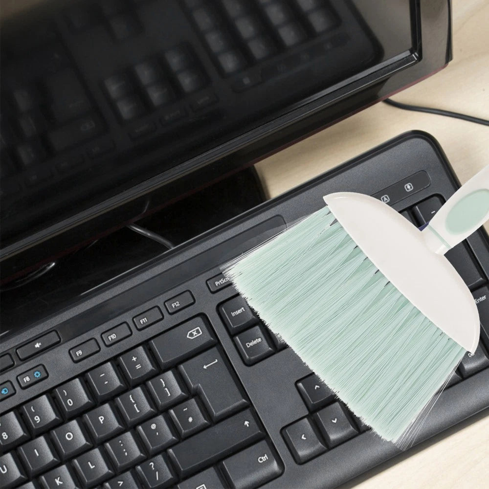 3 Sets Cleaning Kit Toddler Floor Dust Brush Mini Hand Broom Dustpan