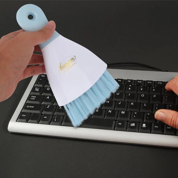 3 Pieces Convenient Small Dustpan Set Cleaning Tools Desktop Cleaner