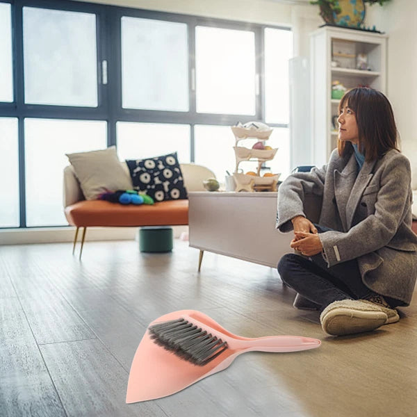4 Sets Desktop Cleaning Broom Dustpan and Brush Multi-function Mini