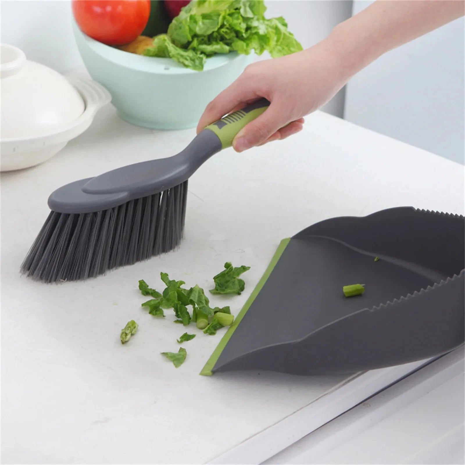 New Mini Desktop Cleaning Brush Keyboard Brush Small Brooms Dustpan Shovel Set
