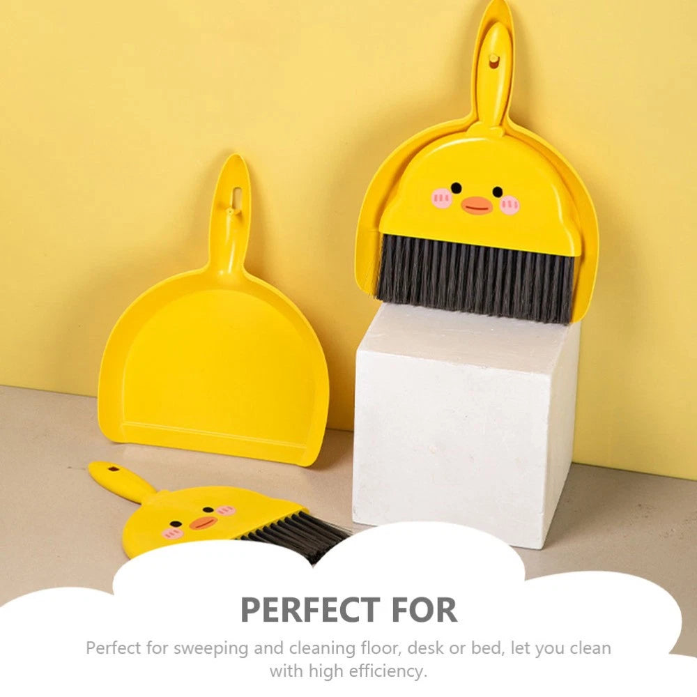 2 Sets Mini Broom Desktop Kids Sweeping Brush Toy Child Pupils Fireplace Table