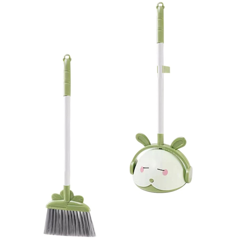 1 Set of Cartoon Housekeeping Tools Mini Broom And Dustpan Portable Kid
