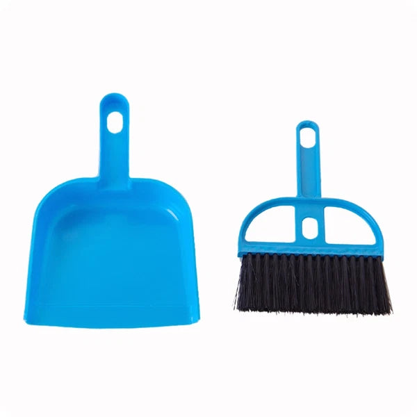 18 Sets Mini Broom and Dustpan Dust Remover Plastic Miniature Keyboard Sweeping