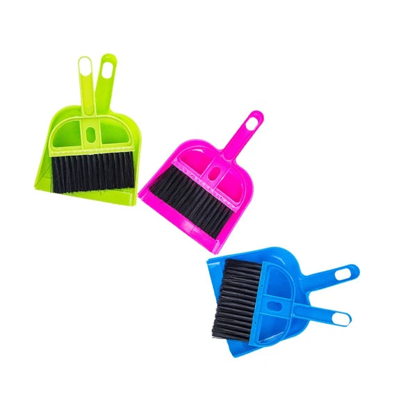 18 Sets Mini Broom and Dustpan Dust Remover Plastic Miniature Keyboard Sweeping