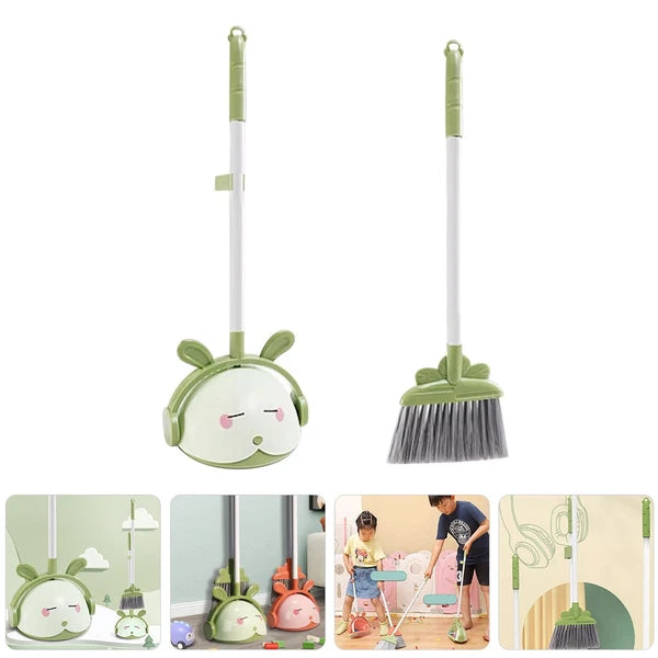 1 Set of Cartoon Housekeeping Tools Mini Broom And Dustpan Portable Kid
